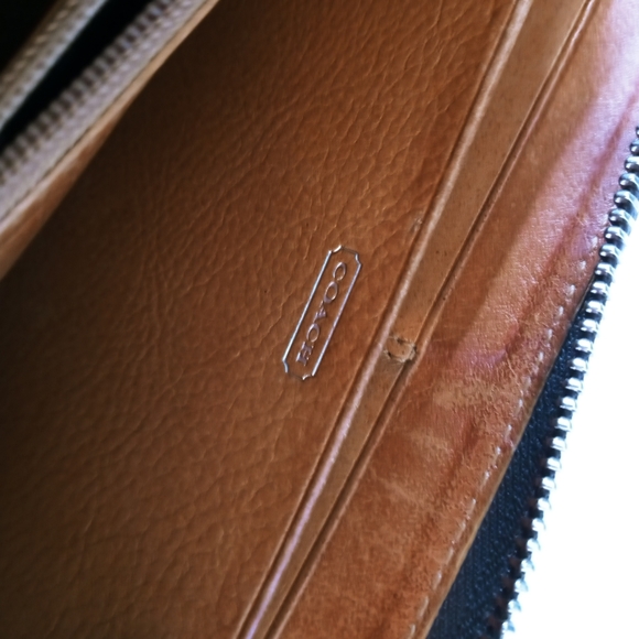 Coach Leather Full Zip Around Long Wallet - Dark Brown w/British Tan Interior - Picture 6 of 12